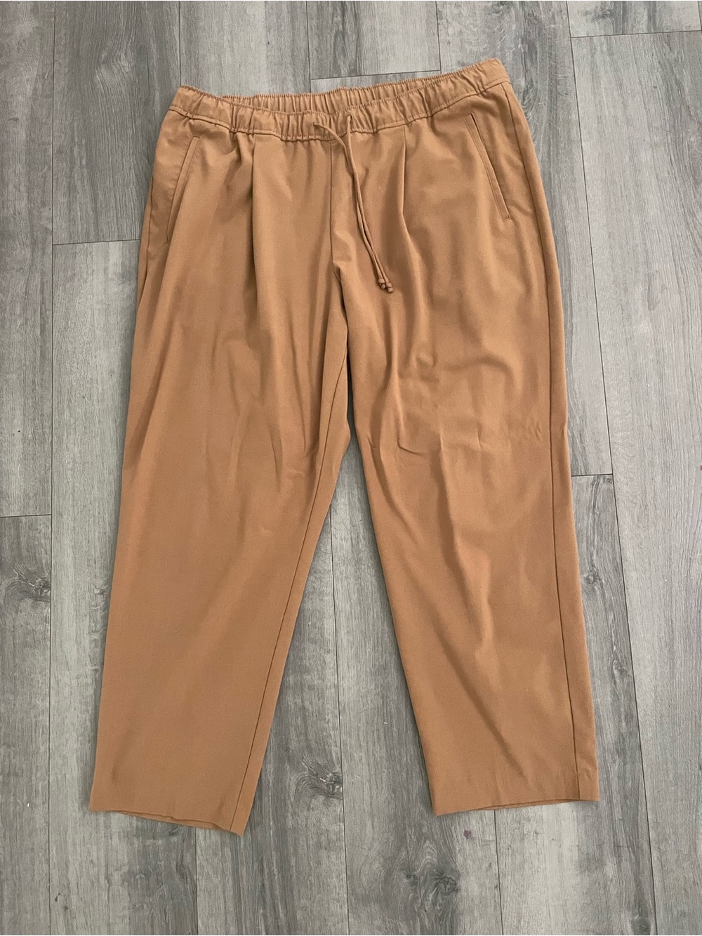 Old Navy Women’s High-Waisted Billie Straight Ankle Trouser, XL, camel brown